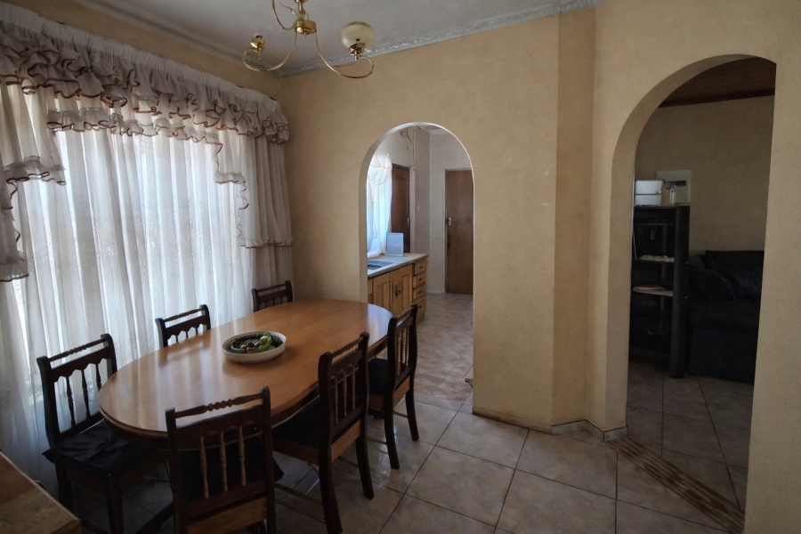 3 Bedroom Property for Sale in Phuthaditjhaba Free State